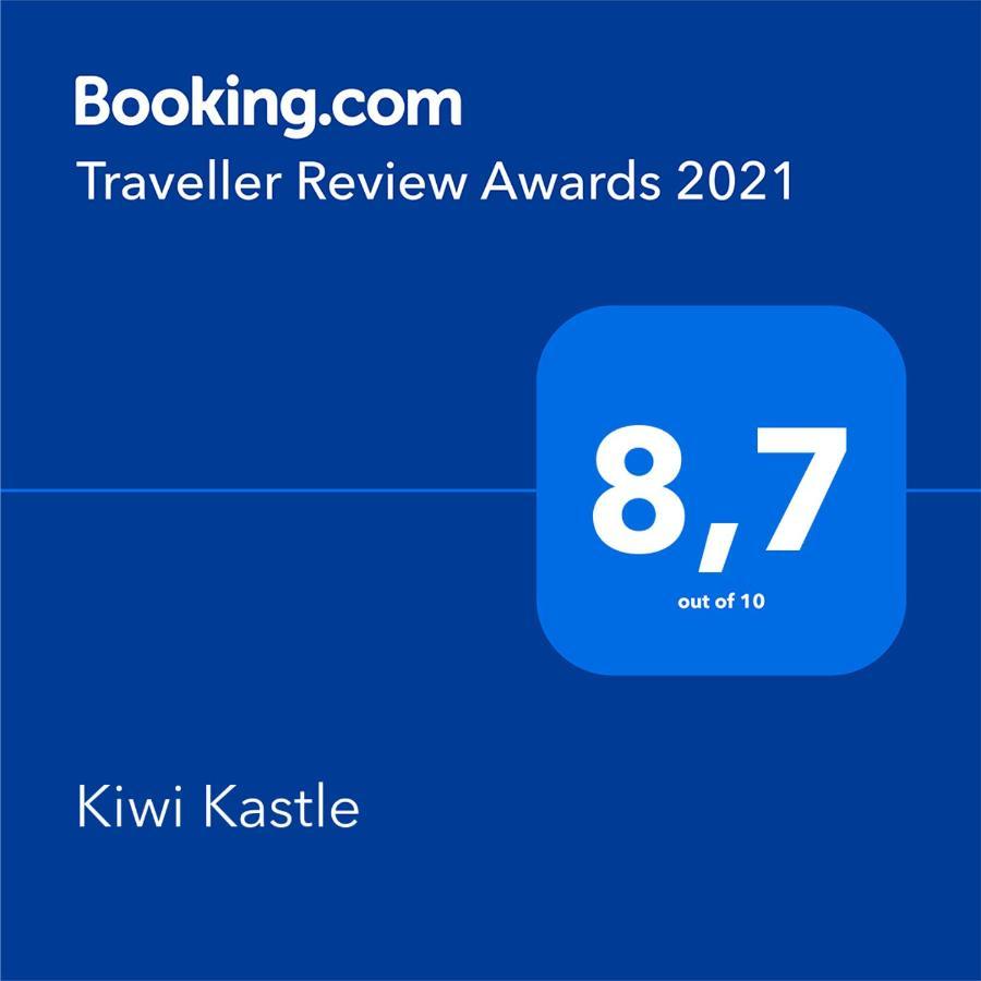 Kiwi Kastle Aparthotel Nea Fokea Exterior photo